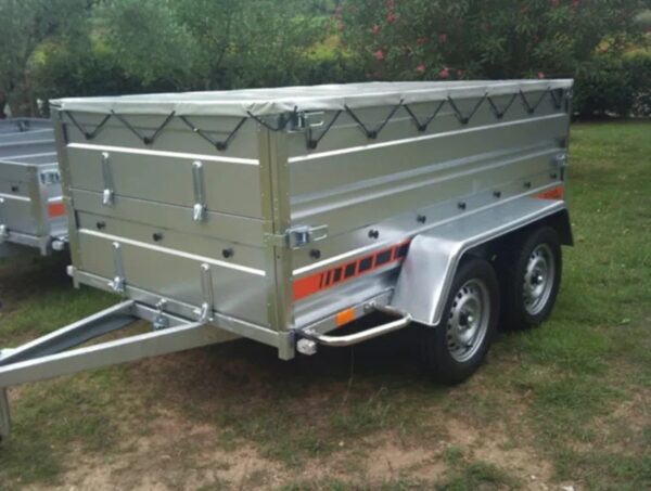 Remolque portaequipajes Boro de 2 ejes y 750 kg: Conducir sin carnet electrónico