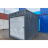 Contenedor de envío con puerta enrollable